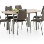 Ensemble table et chaises