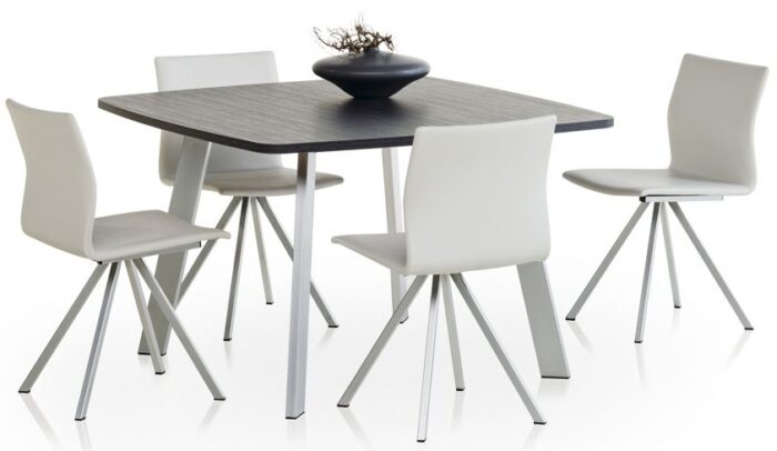 Chaise Silva – Image 3